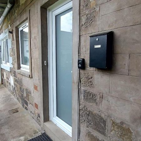 Lovely 2 Bedroom Apartment In Fife Newport-On-Tay Bagian luar foto