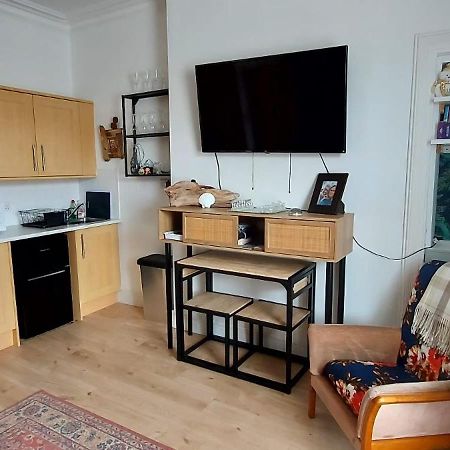 Lovely 2 Bedroom Apartment In Fife Newport-On-Tay Bagian luar foto